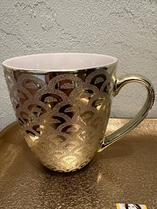 Bilberry Lane Mug Other - #1865* Gold Decorative Mug. Not Suitable use in microwave. Home Decor